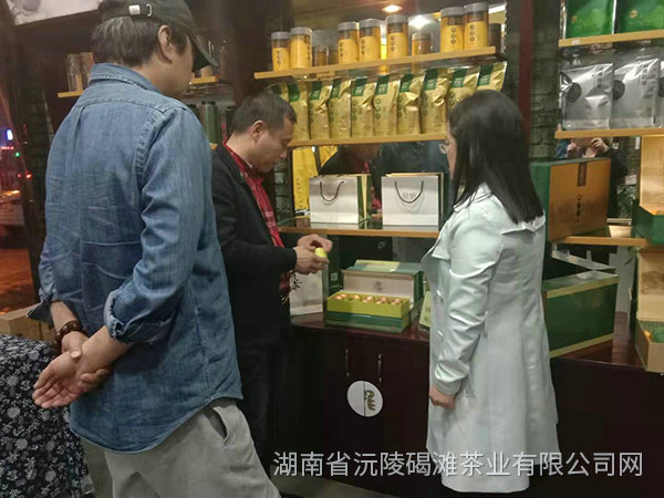 2019年天津客戶來公司考察4